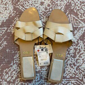 Zara Flat Leather Sandals NWT